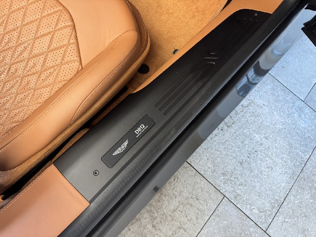 ASTON MARTIN DB12 2025 Image 33