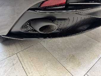 ASTON MARTIN DB12 2025 Image 34