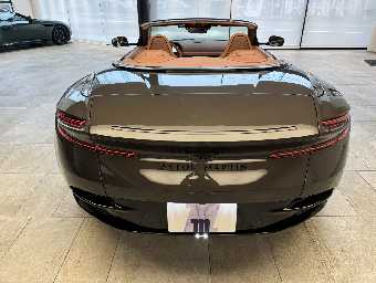 ASTON MARTIN DB12 2025 Image 6