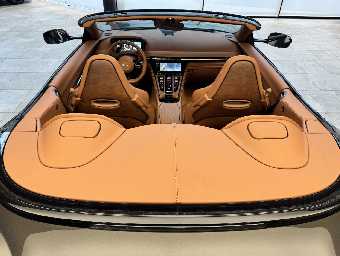 ASTON MARTIN DB12 2025 Image 57