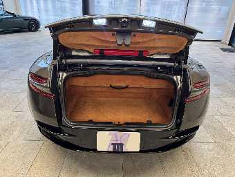 ASTON MARTIN DB12 2025 Image 58