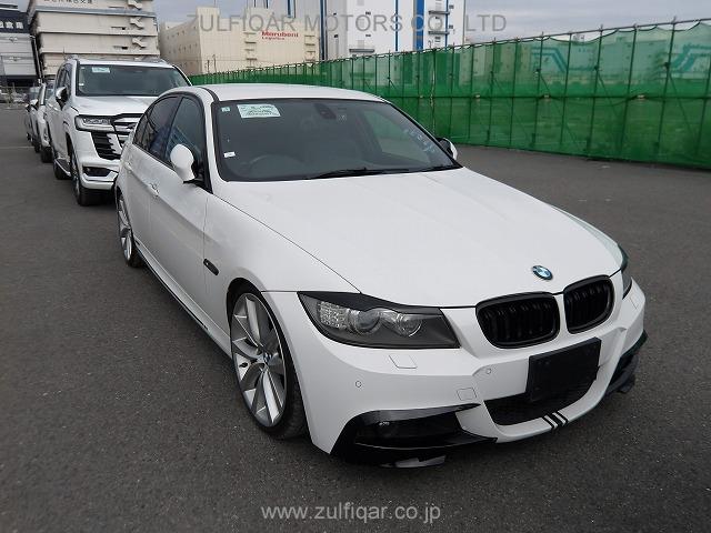 BMW 3 SERIES 2011 Image 2
