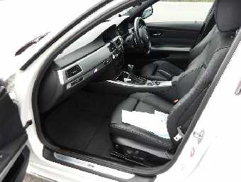 BMW 3 SERIES 2011 Image 12