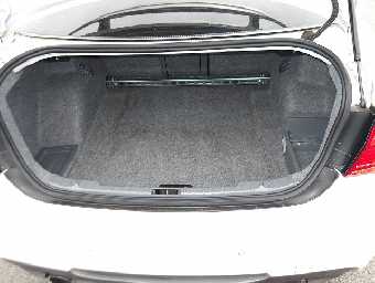 BMW 3 SERIES 2011 Image 14