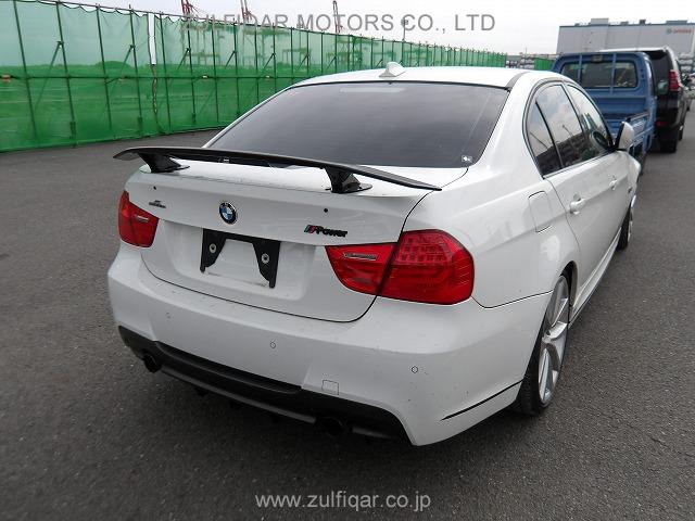 BMW 3 SERIES 2011 Image 4