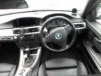 BMW 3 SERIES 2011 Image 5