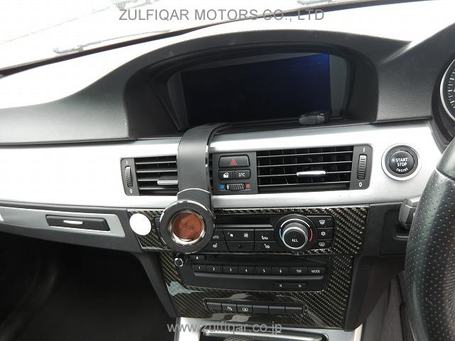 BMW 3 SERIES 2011 Image 6