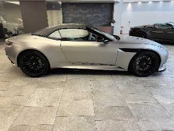 ASTON MARTIN DB12 2024 Image 12
