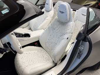 ASTON MARTIN DB12 2024 Image 19
