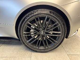 ASTON MARTIN DB12 2024 Image 34