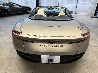 ASTON MARTIN DB12 2024 Image 6