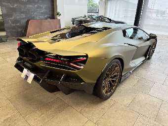 LAMBORGHINI REVUELTO 2024 Image 13