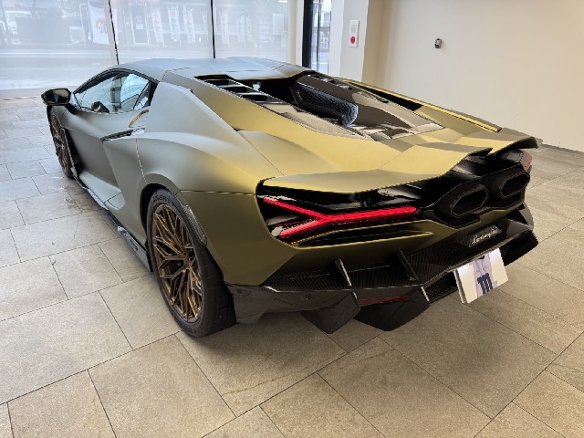 LAMBORGHINI REVUELTO 2024 Image 22