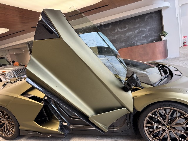 LAMBORGHINI REVUELTO 2024 Image 31