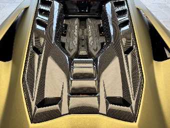 LAMBORGHINI REVUELTO 2024 Image 40