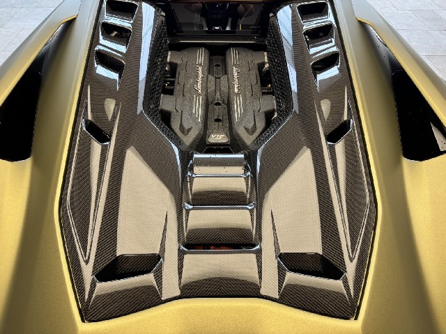 LAMBORGHINI REVUELTO 2024 Image 47