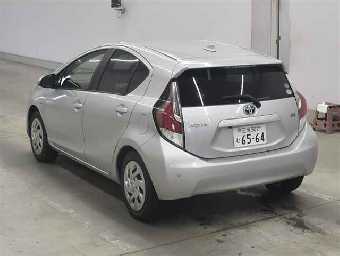 TOYOTA AQUA 2016 Image 3