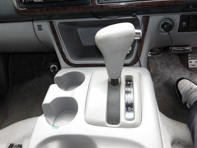 MAZDA BONGO FRIENDEE 2001 Image 76