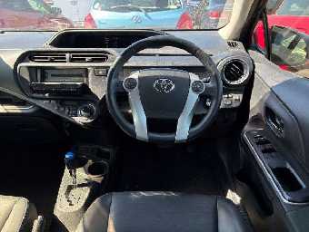 TOYOTA AQUA 2014 Image 6