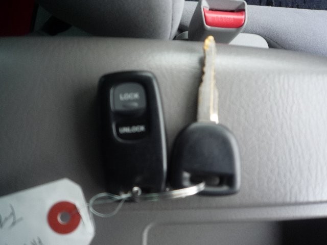 MAZDA BONGO FRIENDEE 2006 Image 32