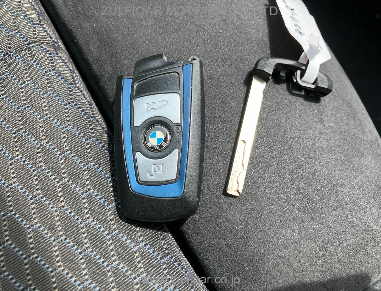 BMW 4 SERIES 2016 Image 9