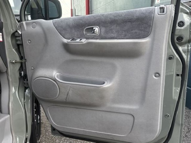 MAZDA BONGO FRIENDEE 2000 Image 22