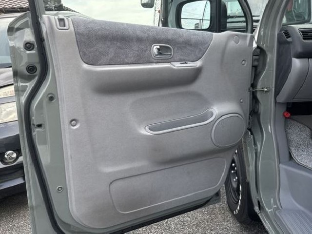 MAZDA BONGO FRIENDEE 2000 Image 26