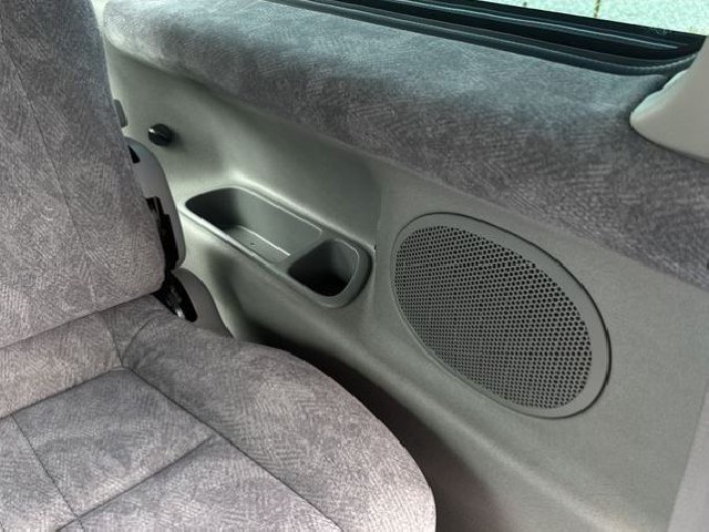 MAZDA BONGO FRIENDEE 2000 Image 33