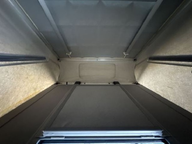 MAZDA BONGO FRIENDEE 2000 Image 36