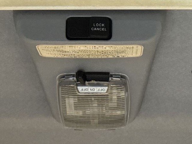 MAZDA BONGO FRIENDEE 2000 Image 38
