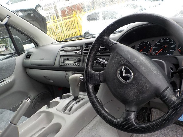 MAZDA BONGO FRIENDEE 2000 Image 52