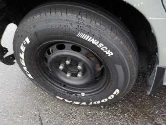 MAZDA BONGO FRIENDEE 2000 Image 14