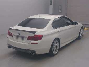 BMW 5 SERIES 2014 Image 2