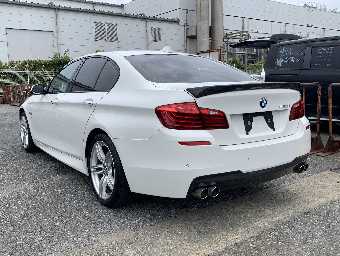 BMW 5 SERIES 2014 Image 4