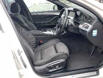 BMW 5 SERIES 2014 Image 6
