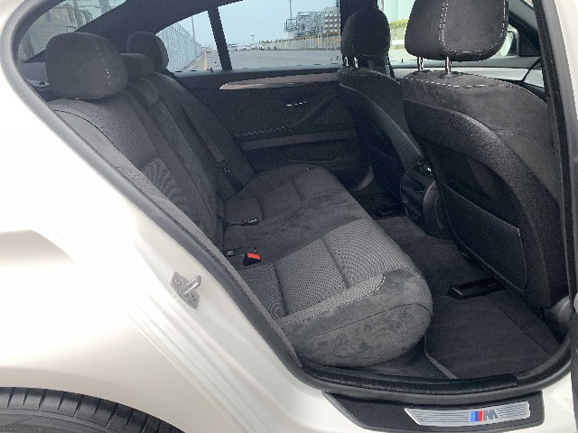 BMW 5 SERIES 2014 Image 20