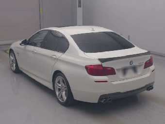 BMW 5 SERIES 2014 Image 4