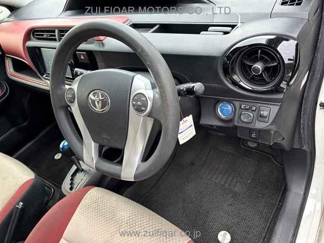 TOYOTA AQUA 2015 Image 4