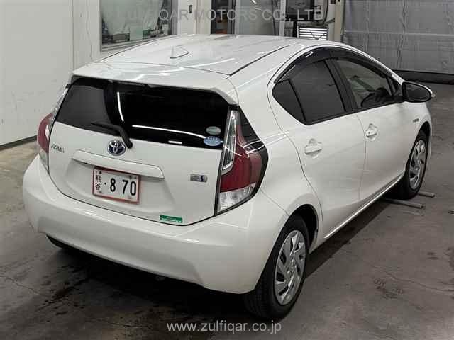 TOYOTA AQUA 2015 Image 5