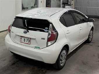 TOYOTA AQUA 2015 Image 5