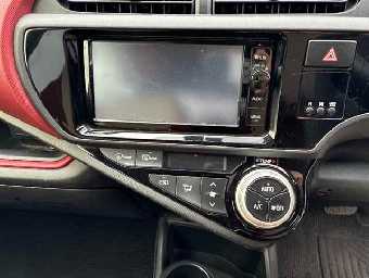 TOYOTA AQUA 2015 Image 6