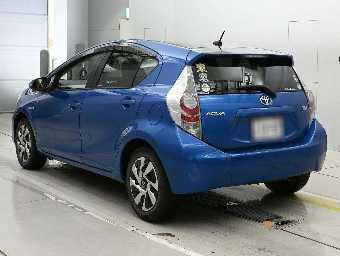 TOYOTA AQUA 2014 Image 6