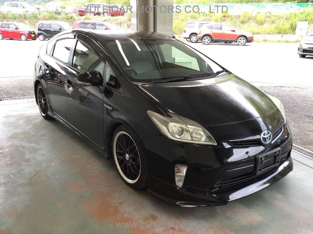 TOYOTA PRIUS 2014 Image 3
