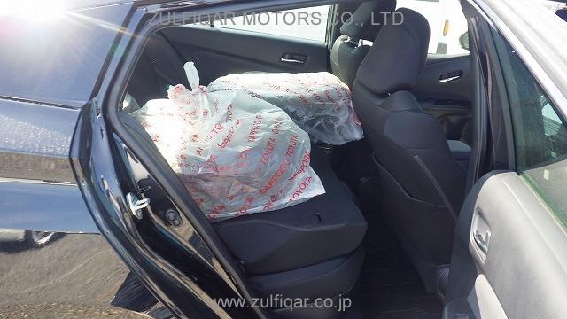TOYOTA PRIUS 2022 Image 11