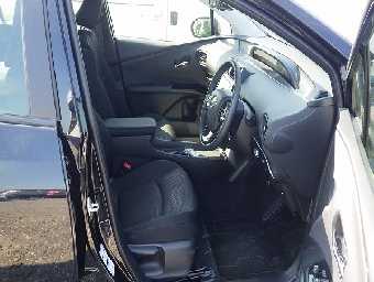 TOYOTA PRIUS 2022 Image 6
