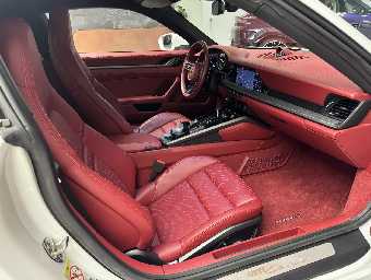 PORSCHE 911 2021 Image 23