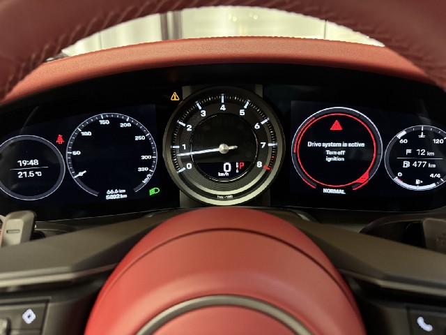 PORSCHE 911 2021 Image 37