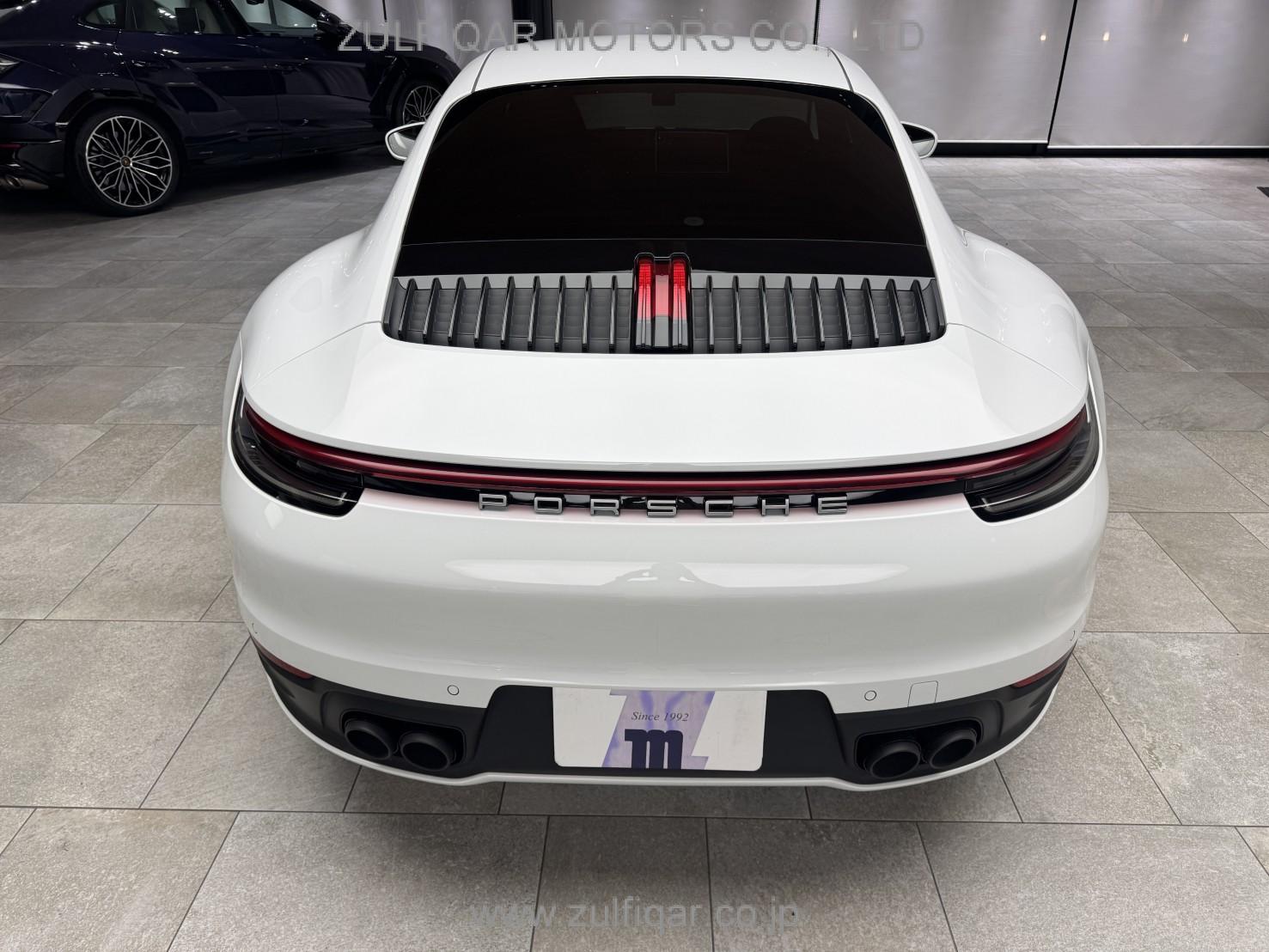 PORSCHE 911 2021 Image 6