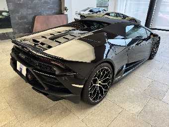 LAMBORGHINI HURACAN 2021 Image 13