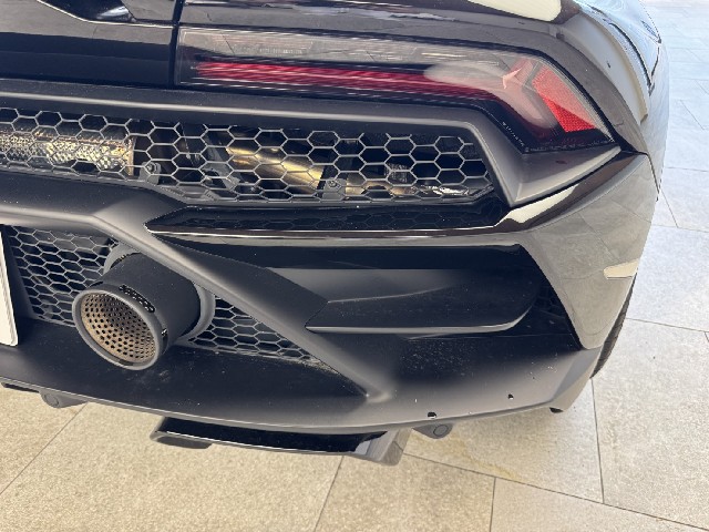 LAMBORGHINI HURACAN 2021 Image 34